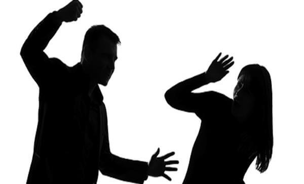 ฝันว่าถูกทำร้าย