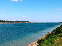 ฝันเห็นแม่น้ำ