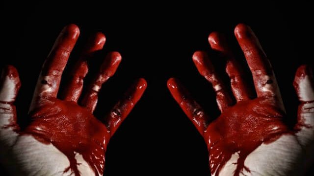 ฝันเห็นเลือด