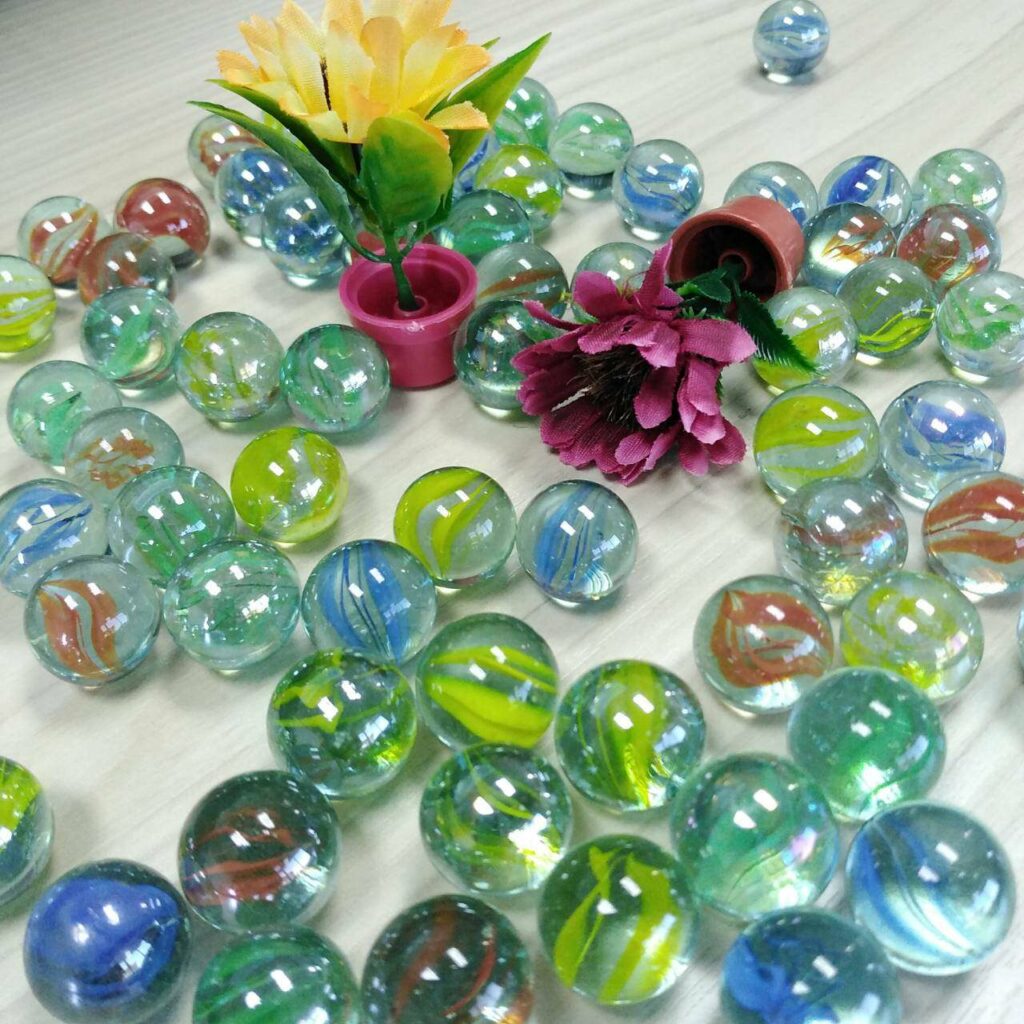 ฝันเห็นลูกแก้วหลายลูก