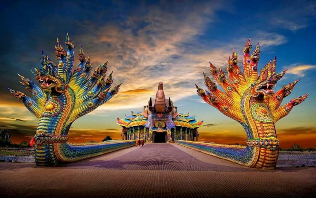 ฝันเห็นพญานาค 2 ตัว