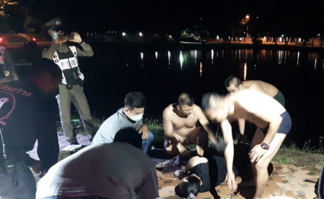 ฝันเห็นจมน้ำตาย