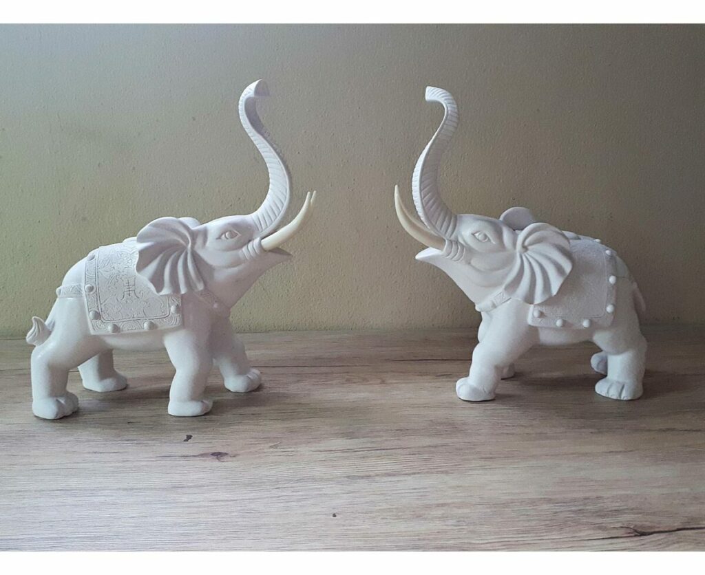 ช้าง หมายถึง ฉลาดหลักแหลม